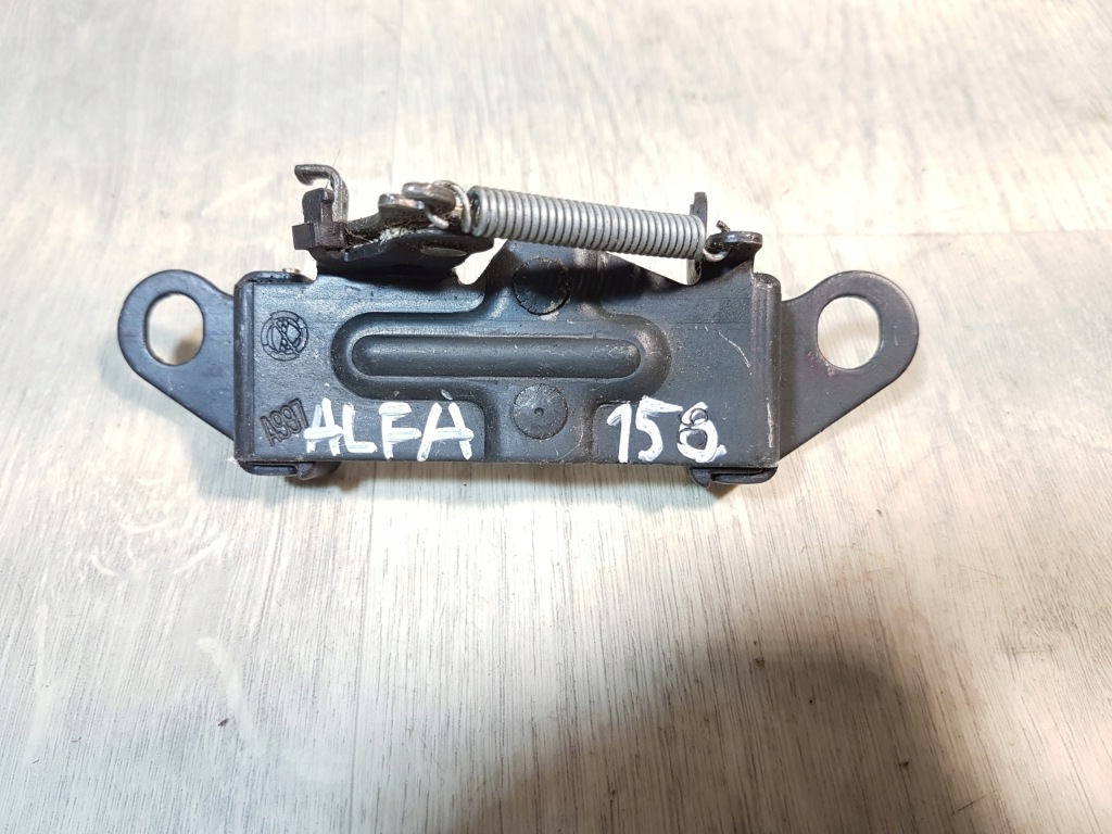 Купити Замок кришки багажника задній alfa romeo 156