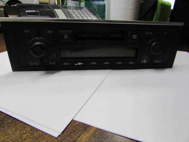 фото №1, Радіопрогравач audi