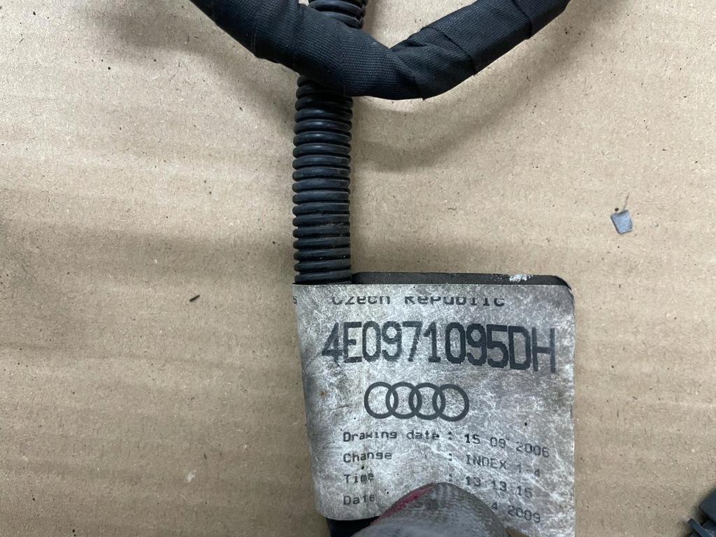 фото №5, Audi a8 d3 drugi lift 08-10 джгут бампера перед 4e0971095dh