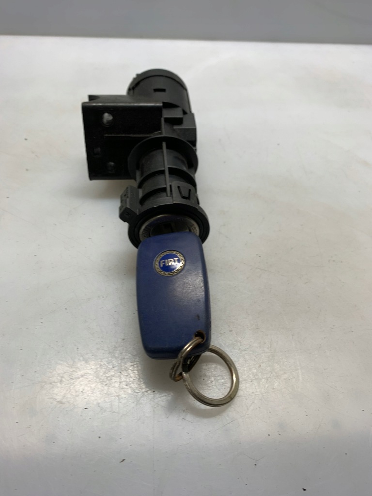 фото №1, Замок зажигания ключ fca 0,5521