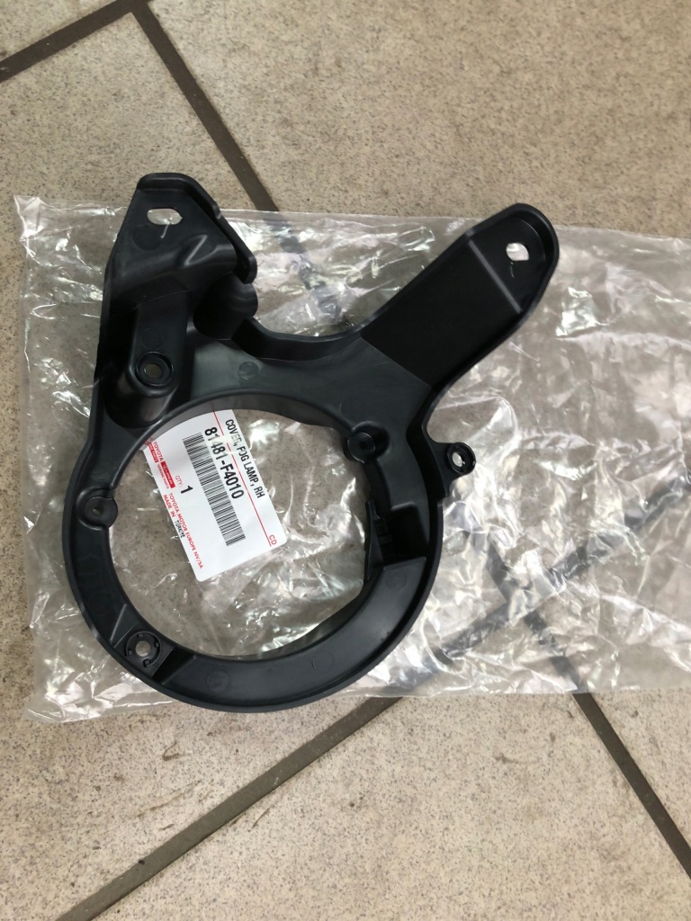 фото №4, Кронштейн протитуманної фари ліва праве toyota chr xh-r