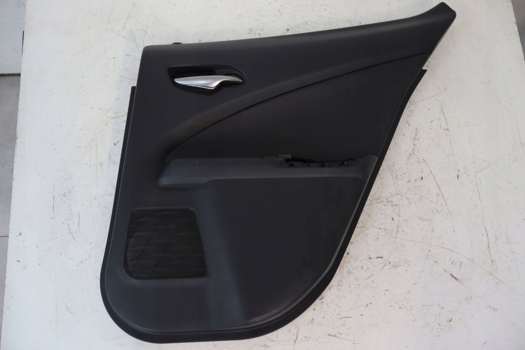 Обшивка оббивка двері правий задня задній lexus ux ux250h Зі Шроту