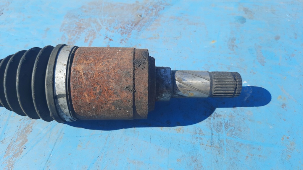 фото №2, Приводной вал задняя задняя volvo xc60 08-17r