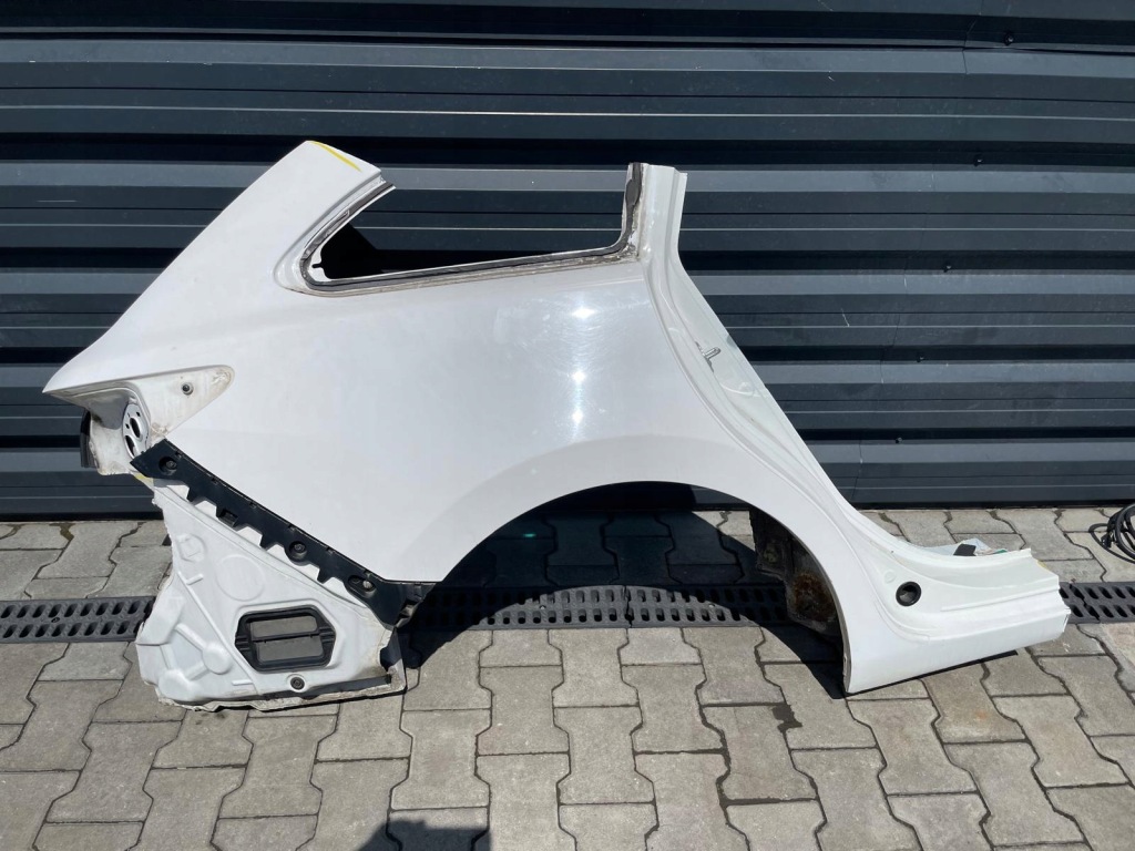 фото №1, Mazda 6 gj kombi крыло правый задняя четверть a4d