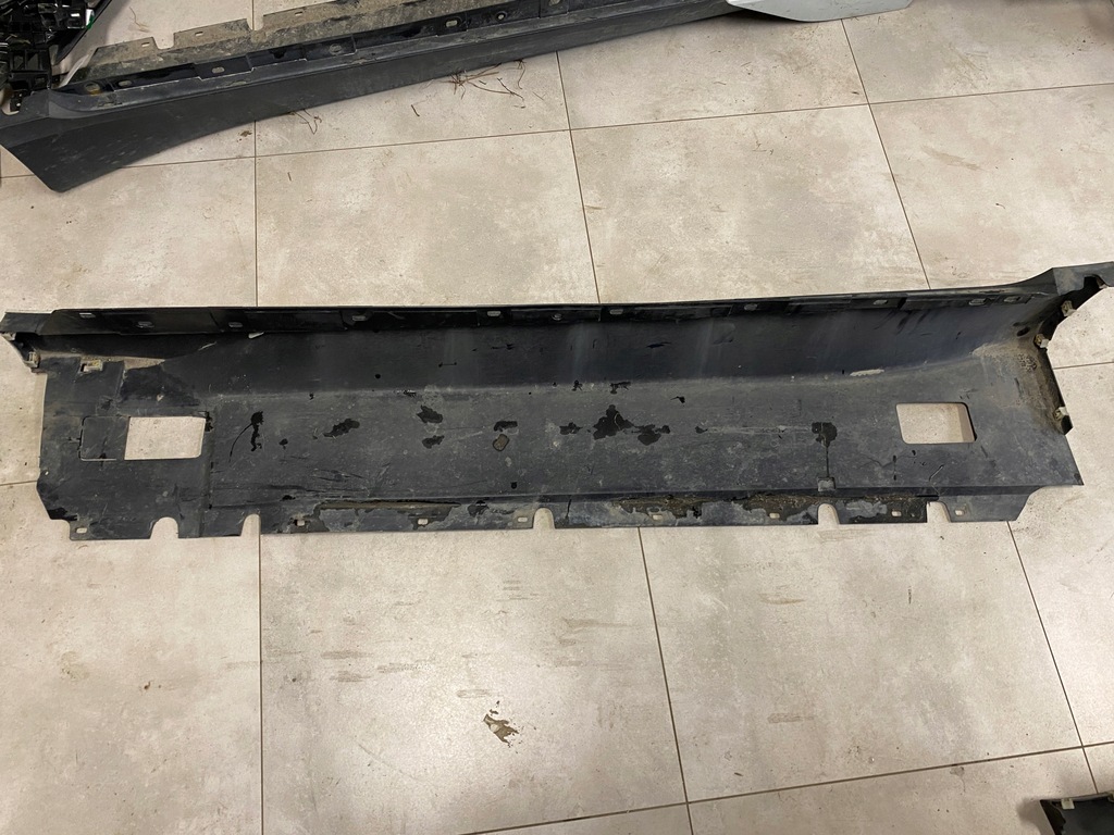 фото №7, Bmw i3 поріг накладка поріг права 7368598