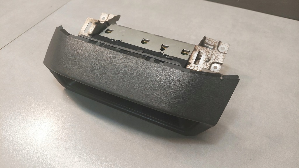 фото №7, Дисплей space wagon iii 2.4 gdi mr444639