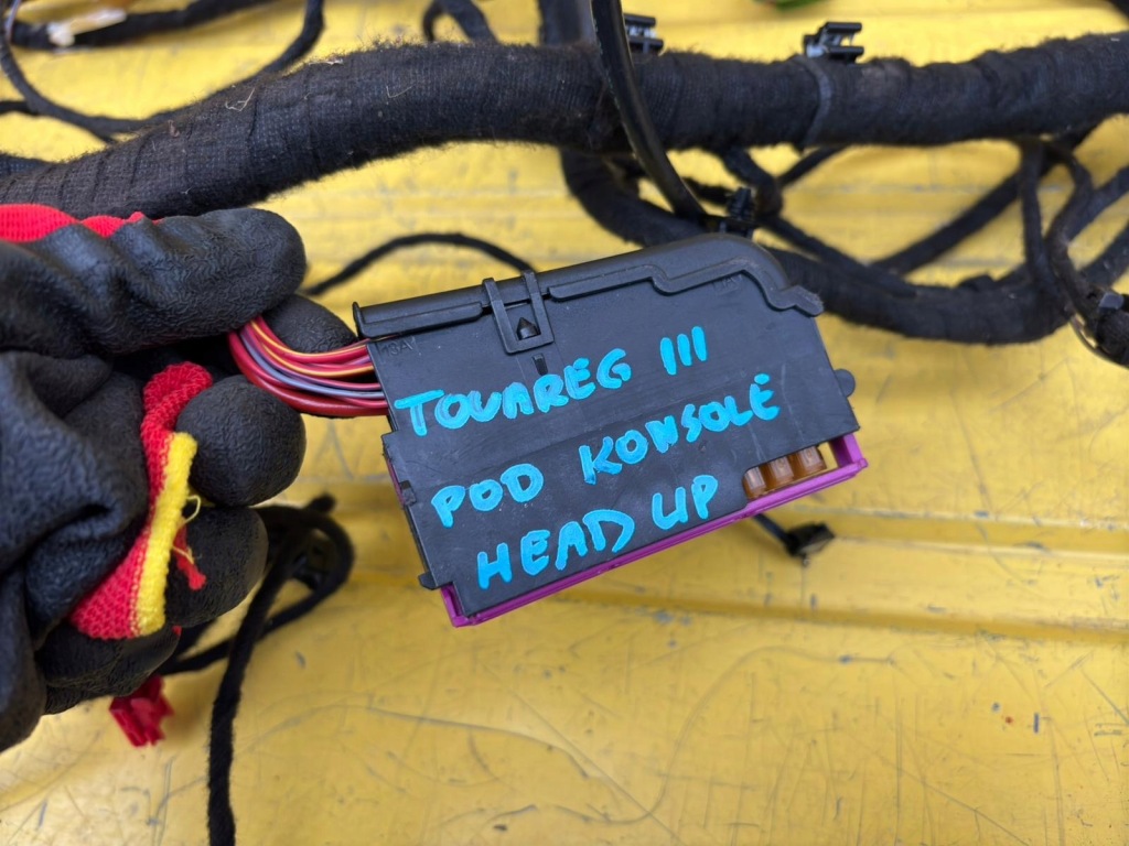 фото №5, Vw touareg iii електропроводка pod консоль head up eu.