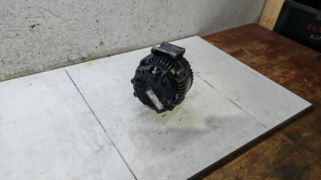 Генератор mercedes w204 x204 w211 w212 w218 3.0 cdi v6 180a a6421540402 с Разборки