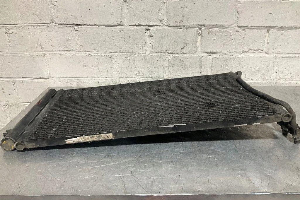 фото №11, Радиатор кондиционера bmw 3 e90 6930039 2.0l дизель 2006