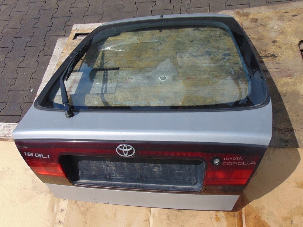 фото №9, Toyota corolla e10 liftback крышка багажника багажника накладка