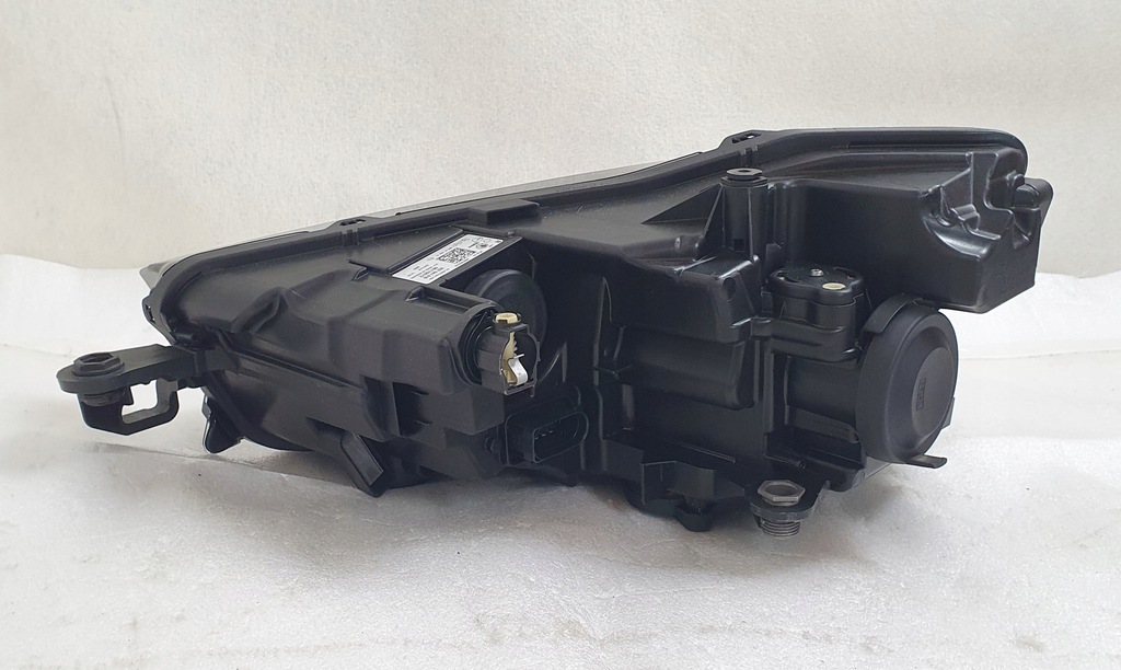 фото №13, Лампа права перед skoda scala h7 led 10 pin 19-