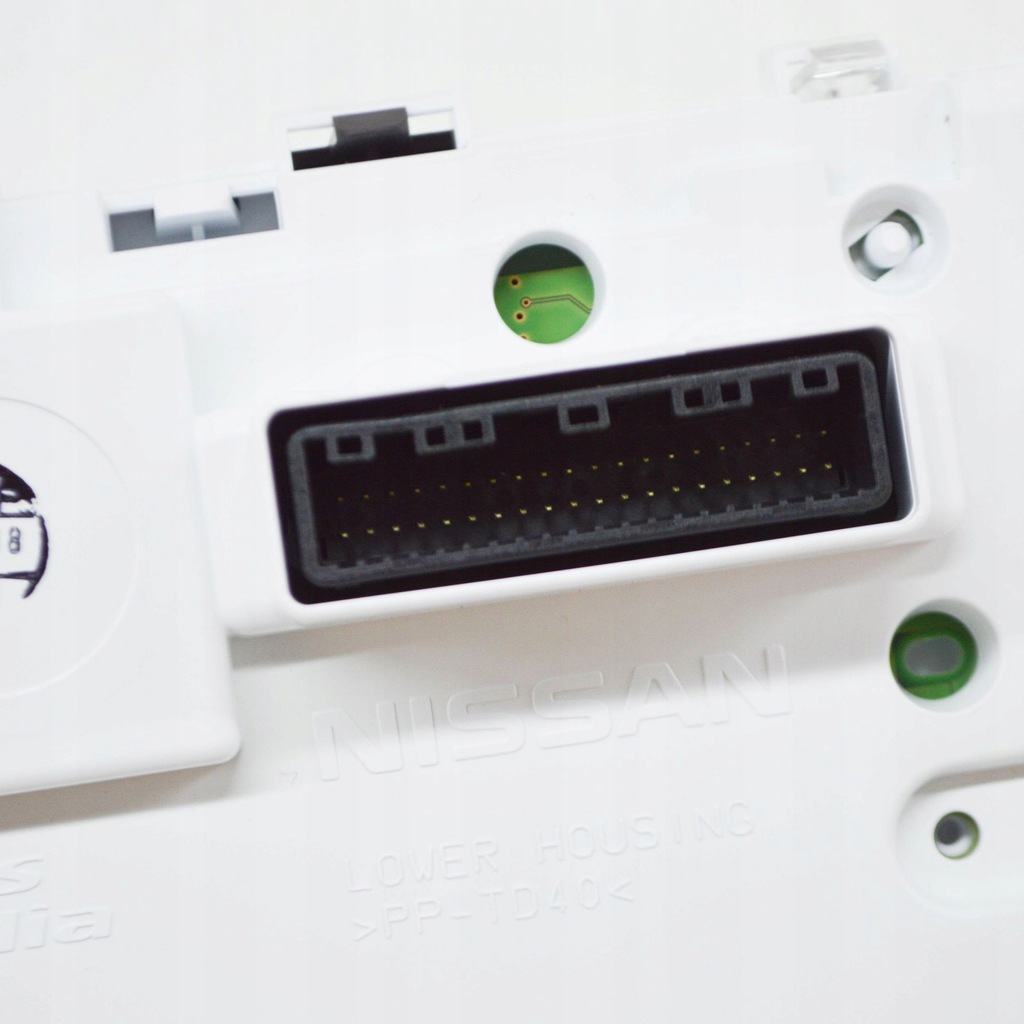 фото №7, Nissan leaf ii ze1 2018 счетчик / спидометр