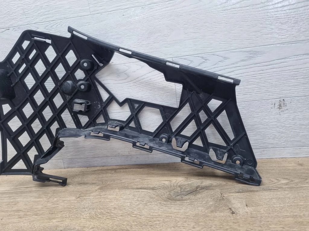 фото №6, Volkswagen passat b8 2015 перед сторона ліва елементи кріпильні