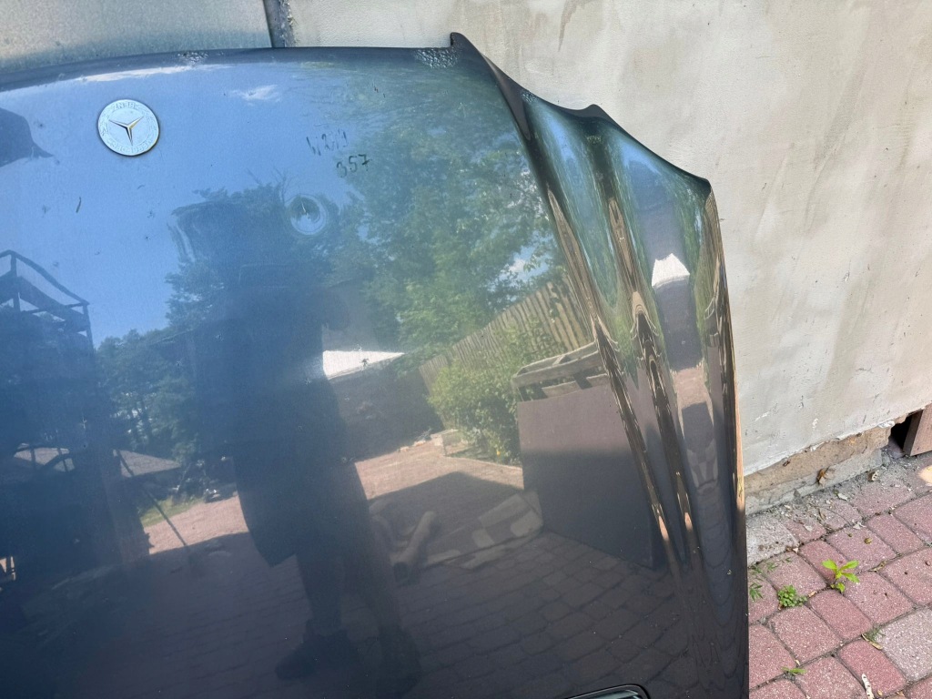 Mercedes w209 капот крышка двигателя лак 357 Оригинал