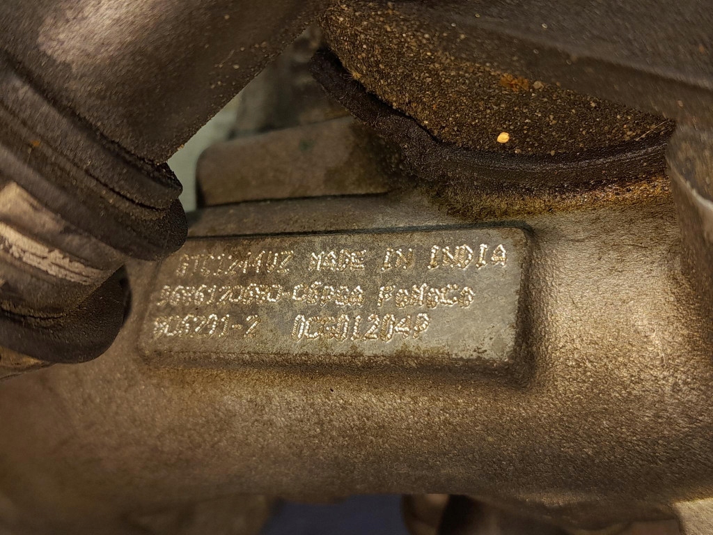 Volvo v50 рестайлінг  1.6d 115 km d4162t турбонагнітач 9686120680 Зі Шроту