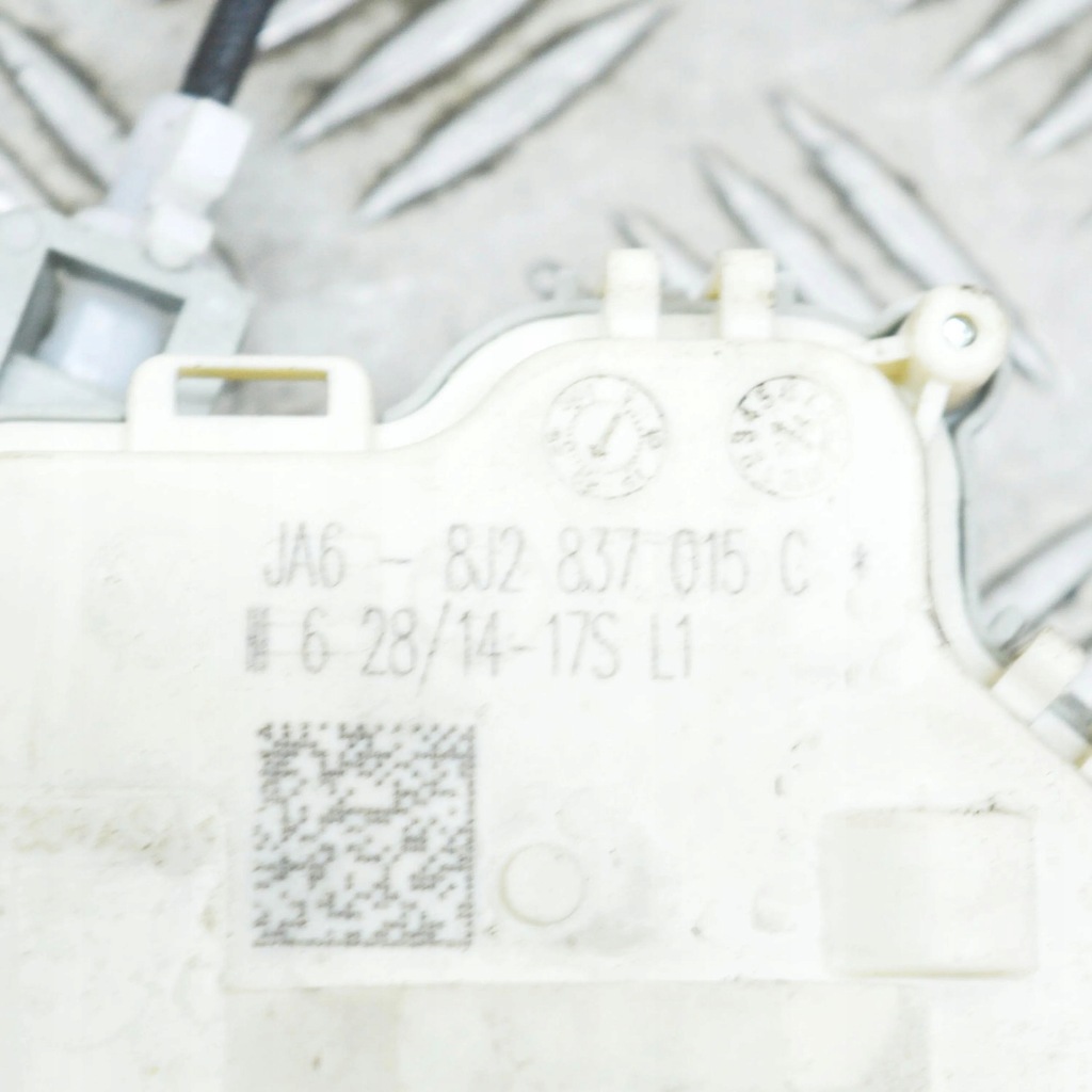 фото №6, Audi a4 s4 b8 8k 2014 перед сторона левая вкладка do замка дверь