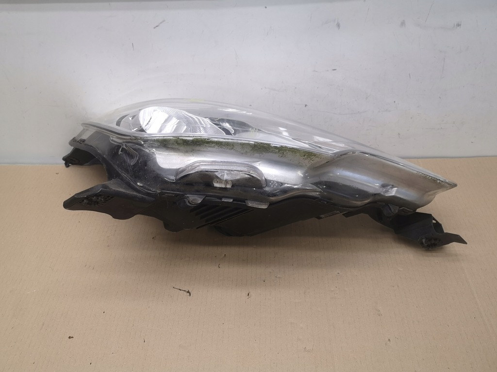 фото №10, Лампа права перед citroen c3 ii 09-13 uk