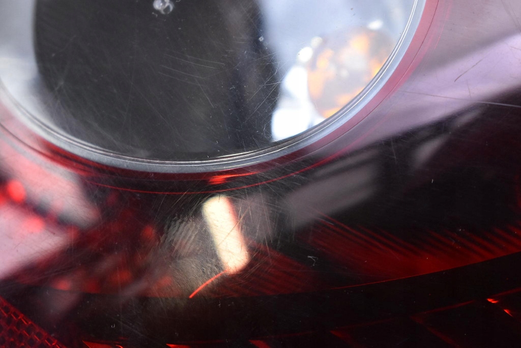 Лампа правая задний  задняя 13242812 opel corsa d 3d hb рестайлинг  10-20 в Украине