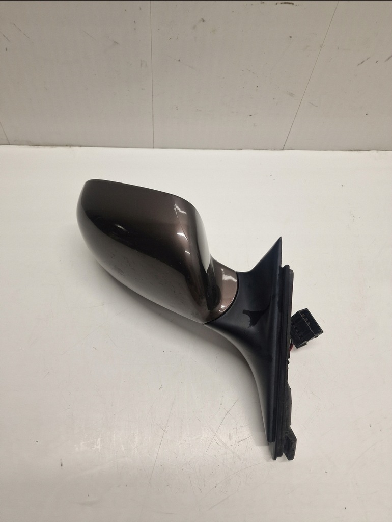 фото №1, Зеркало правое наружное audi a3 8l 5 pin lz8p