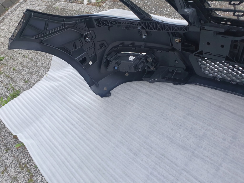 фото №7, Mercedes e-klasa w212 лак 197 бампер передний решётка радиатора led решётка kpl