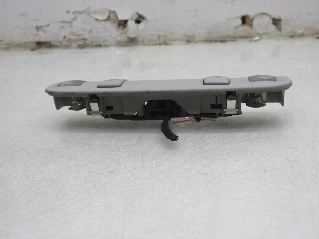 фото №2, Лампа освітлення салону audi a4 b7