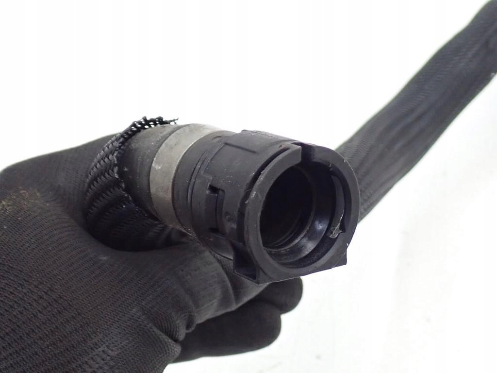 Патрубок шланг трубка води nv300 fiat talento renault trafic iii 2.0 dci 21r Оригінал