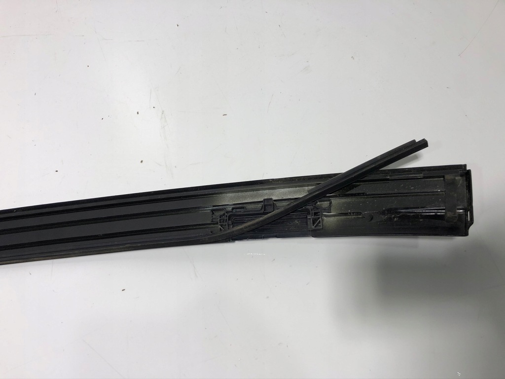 фото №5, Молдинг кровельная левая mercedes e-klasa w212 lift