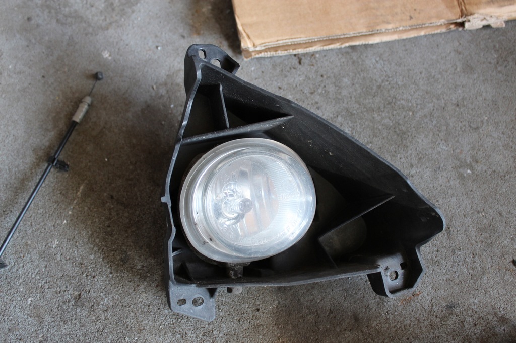 фото №1, Mazda 5 lift 2012 противотуманная фара правый перед