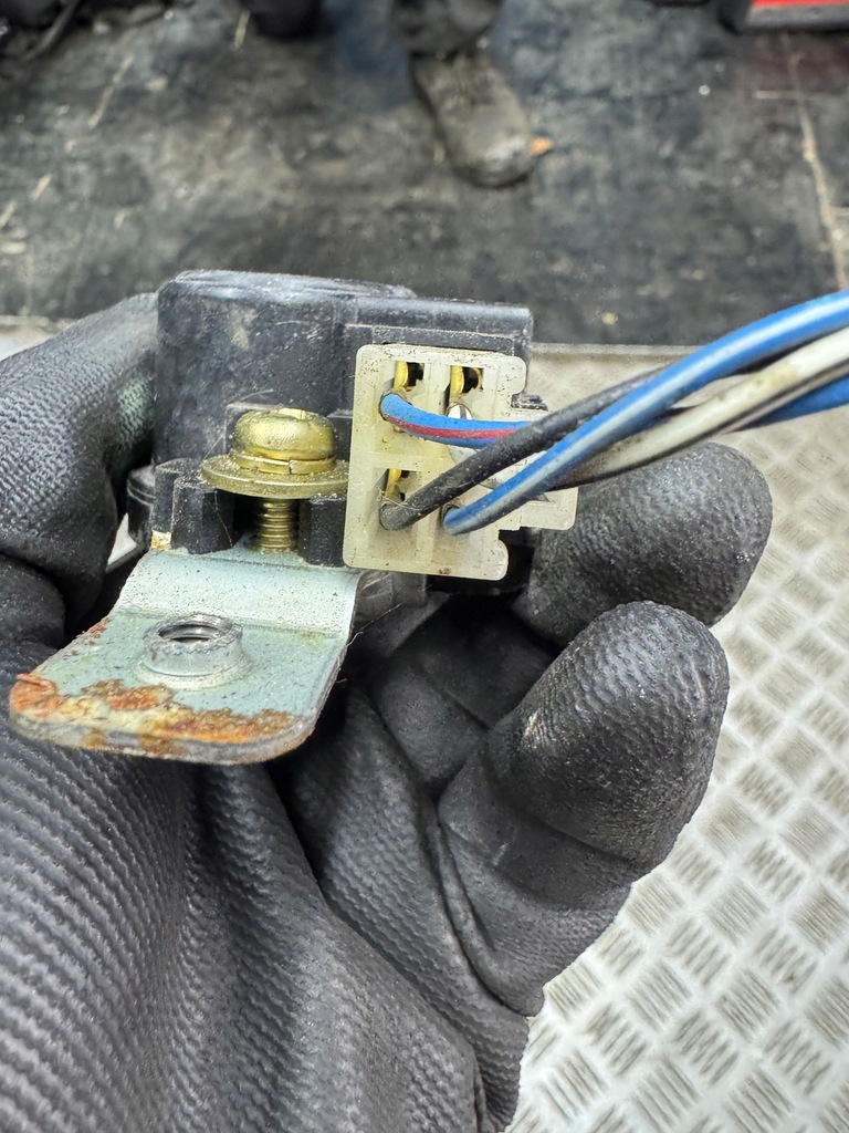 фото №10, Привод замка центрального mitsubishi pajero ii оригинал mb669156