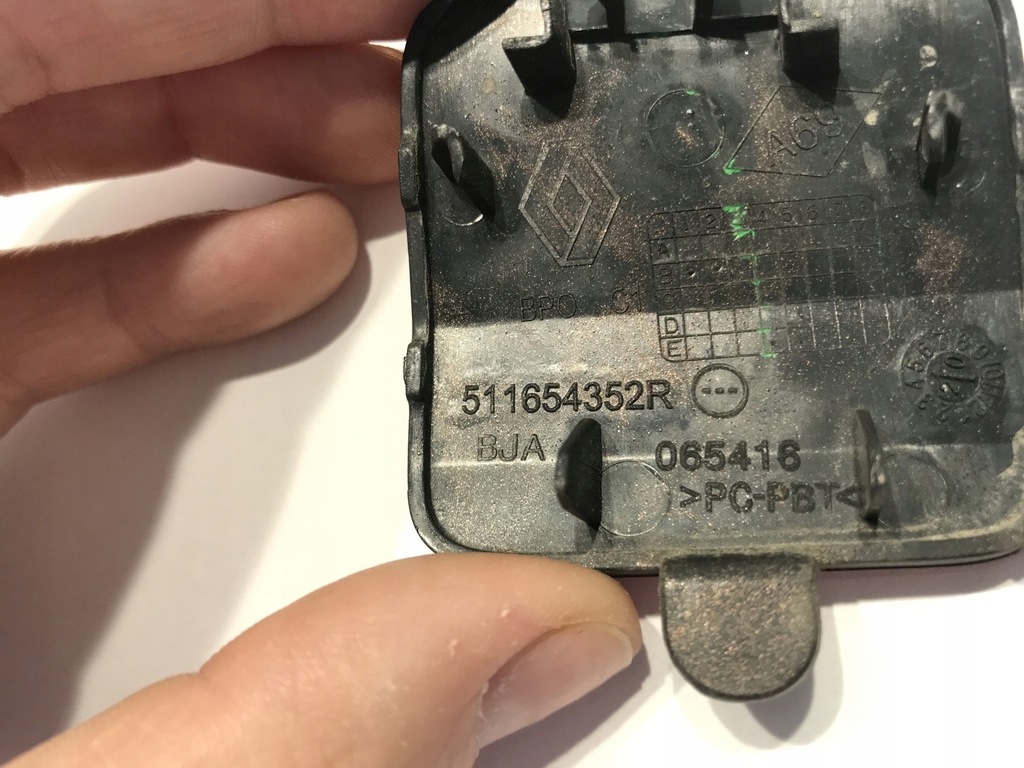 фото №4, Заглушка фаркоп бампера задня renault clio v 511654352r