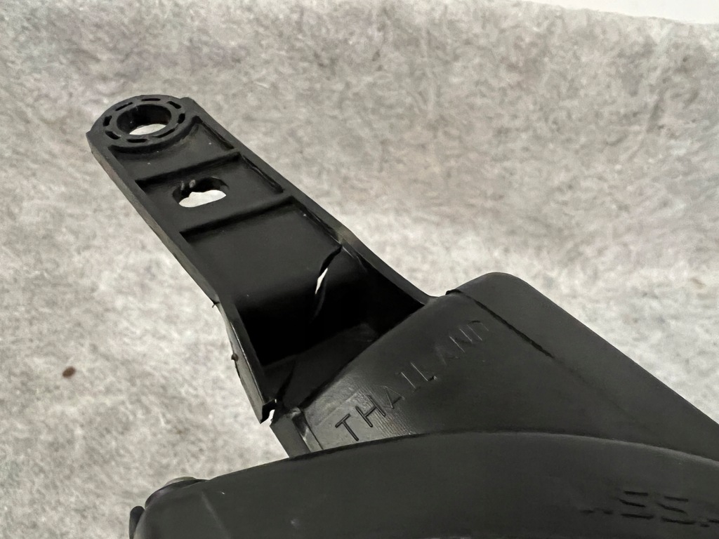 фото №6, Nissan navara d23 права лампа ксенон