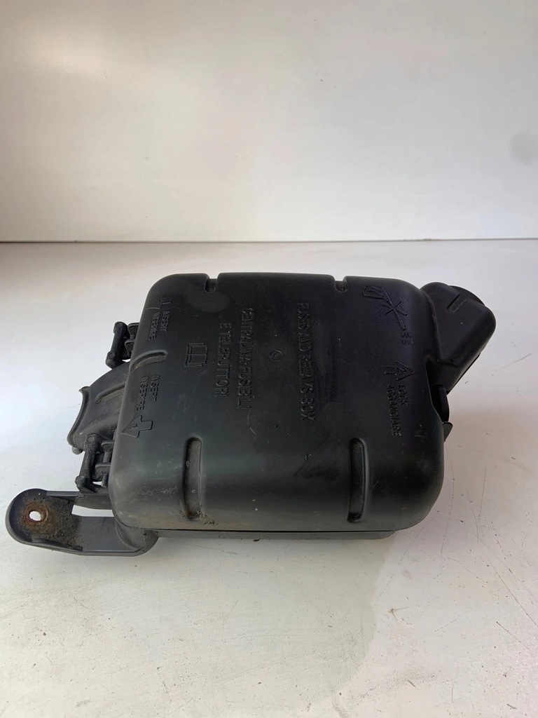 фото №6, Кронштейн корпус коробка предохранителей peugeot bipper nemo fiorino