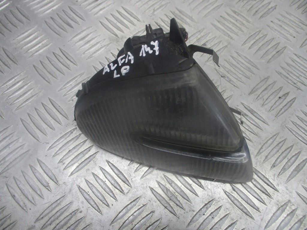 фото №1, Поворотник лівий перед alfa romeo 147