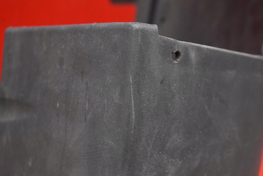 Купити Кутик бампера праві задній задній чорний 1305761070 peugeot boxer 3 3