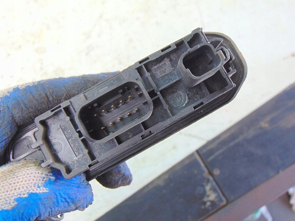 Citroen c8 2.0hdi 03r контакты дверь задняя правый Киев