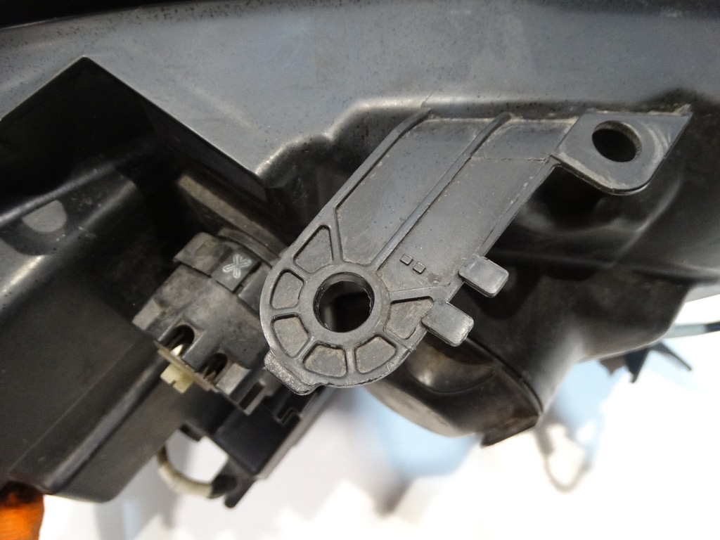 фото №7, Лампа левая фара led перед ford ranger lift nowa оригинальный номер eb3b-13w030-asb