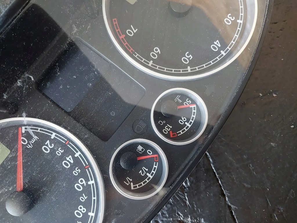 фото №8, Счетчик / спидометр volkswagen passat b5 1.8 3b0920825