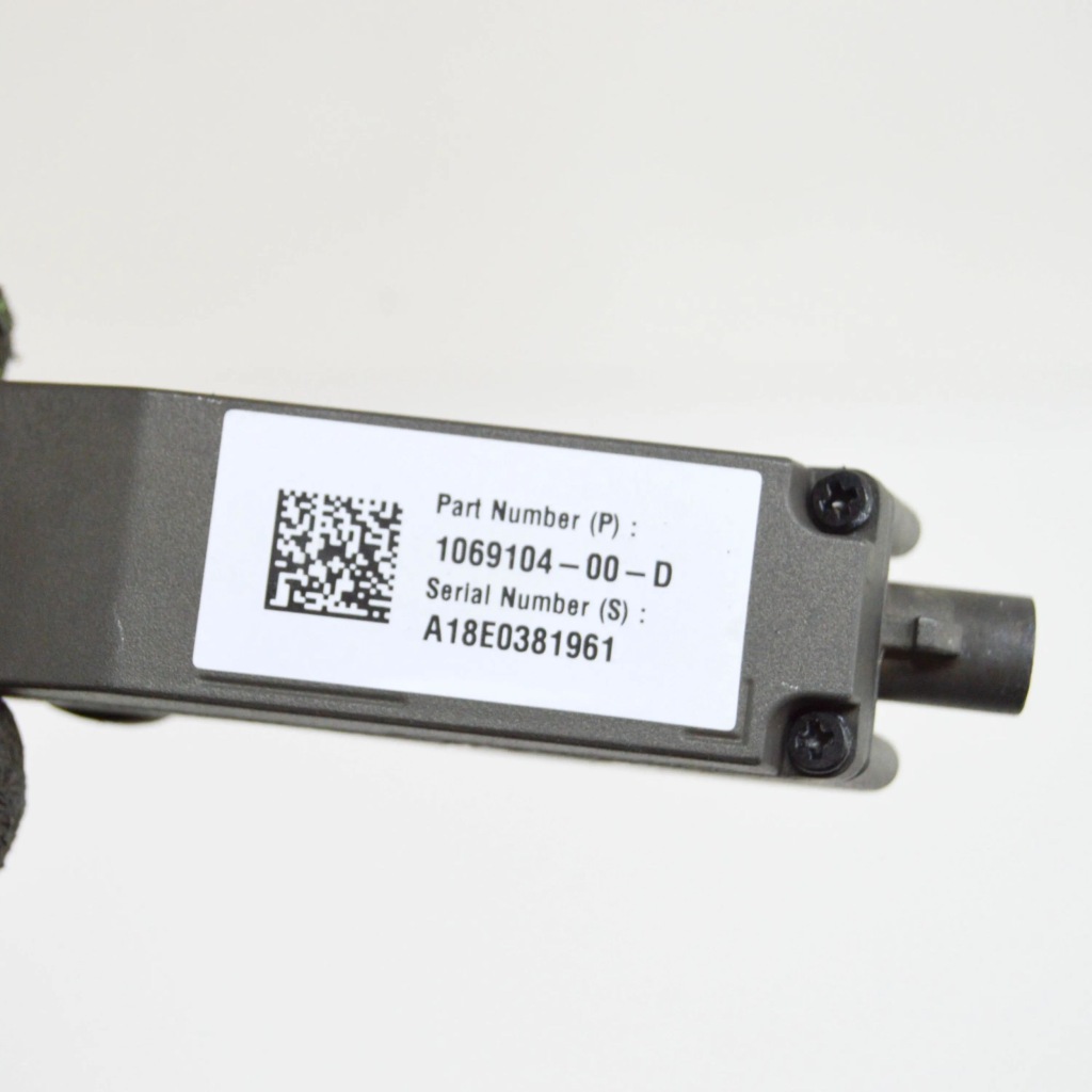 Tesla model x 2018 левая сторона камера на крыле боковой Недорого