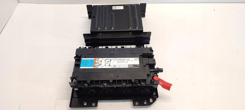 фото №1, Mercedes w247 аккумулятор аккумулятор