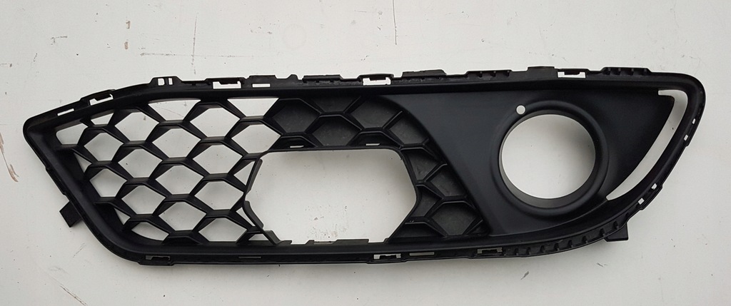 фото №1, Alfa romeo giulia заглушка бампера права