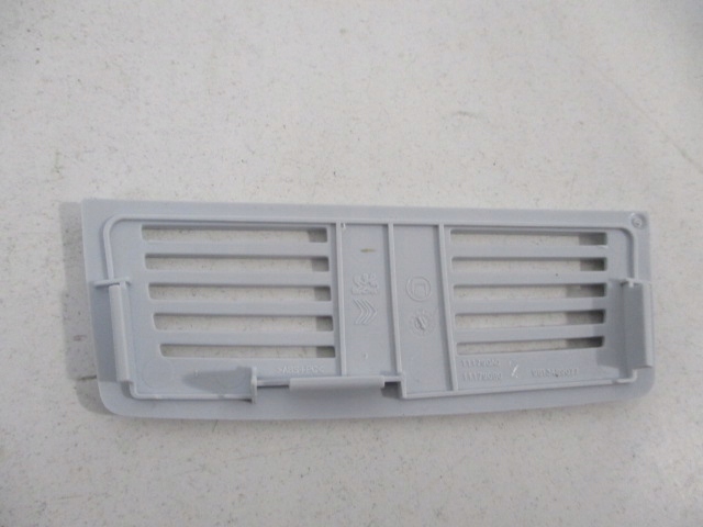 фото №5, Peugeot 5008 ii заглушки фонари потолочный nowe 98134890pr