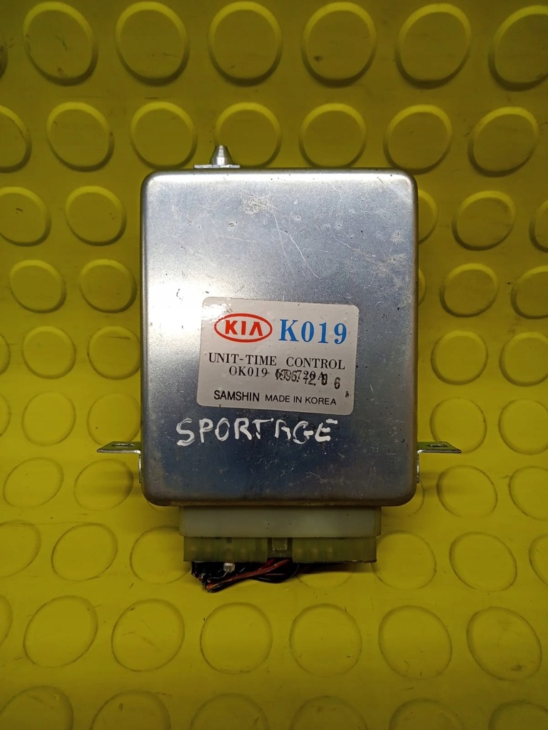фото №1, Kia sportage i модуль блок управления ok01967720a