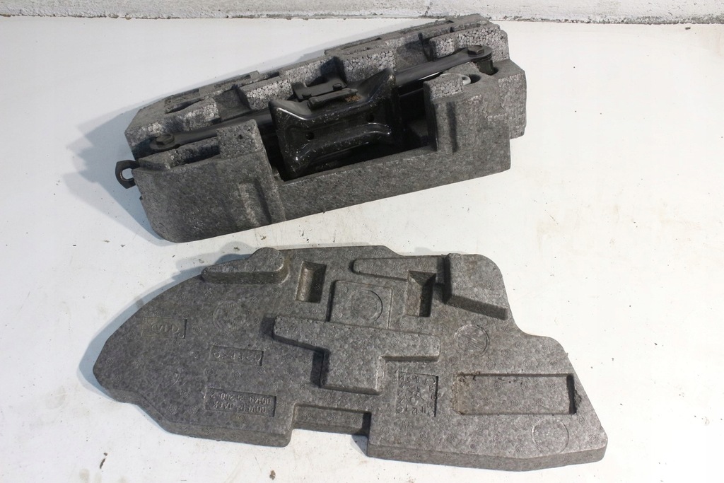 фото №4, Домкрат ключ do kół набір kia opirus