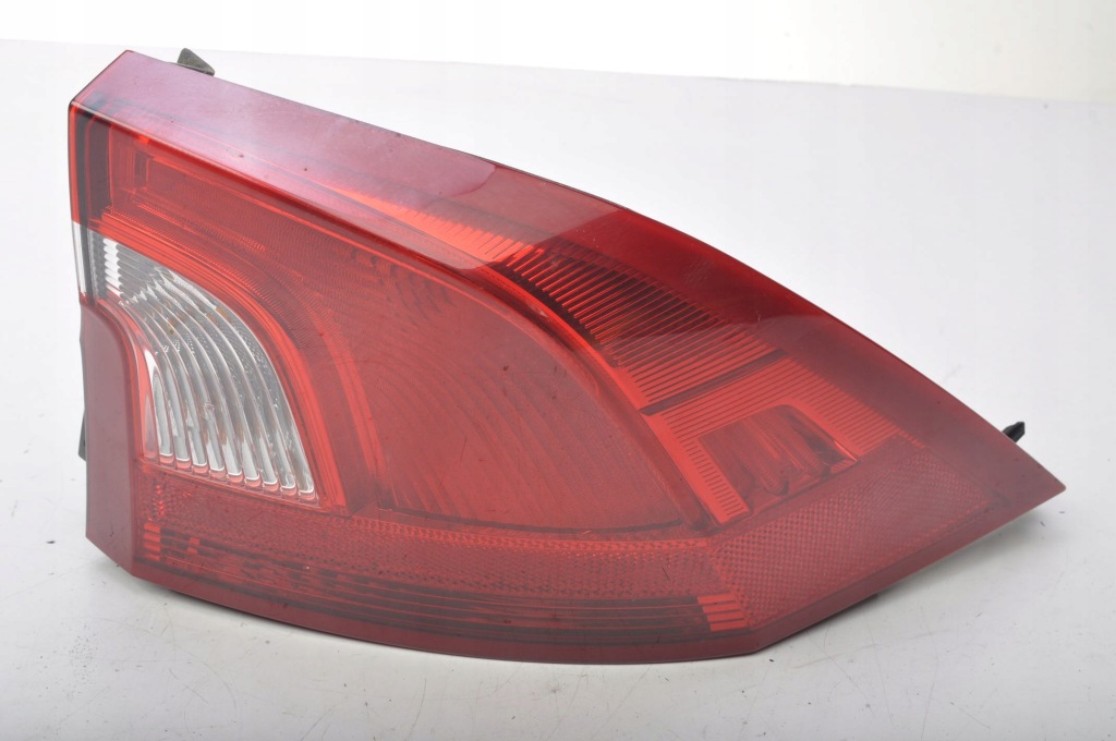фото №1, Volvo s60 ii лампа права задня правий задня 31395931