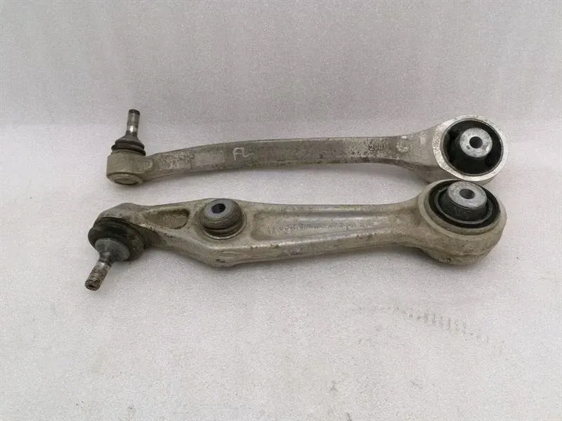 фото №7, Ступица передняя левая tesla 1041570