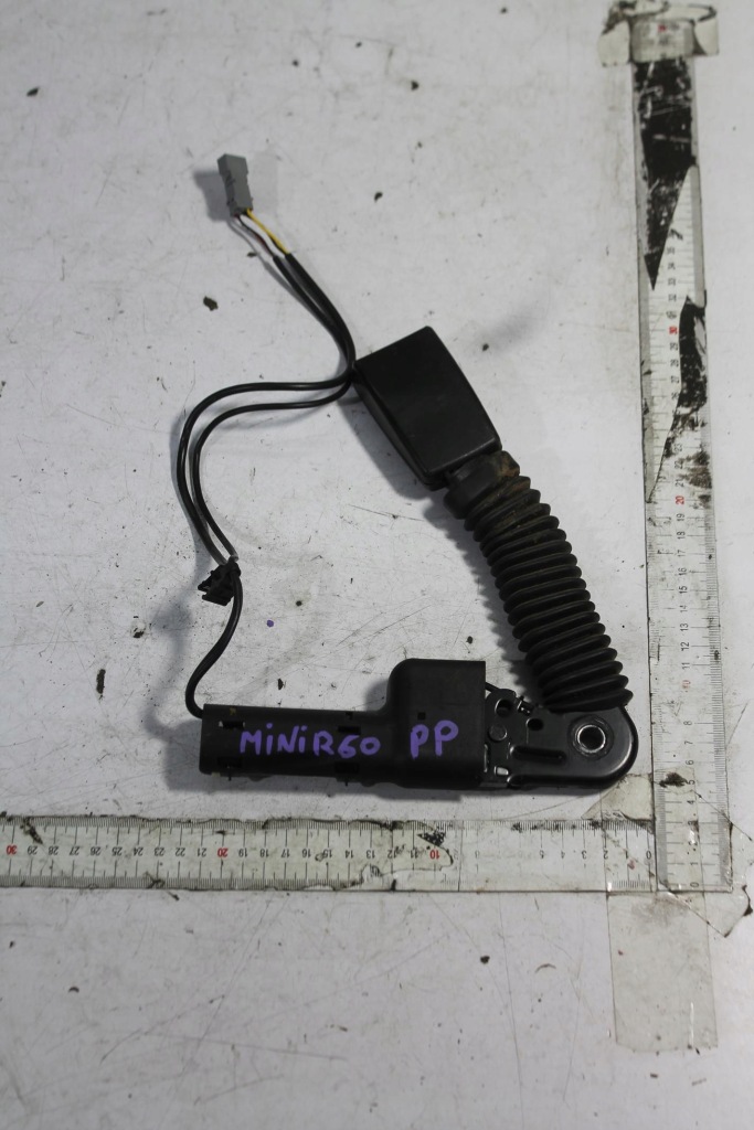 Купить Натяжитель поперечина правая  перед mini r60 r61 10-16