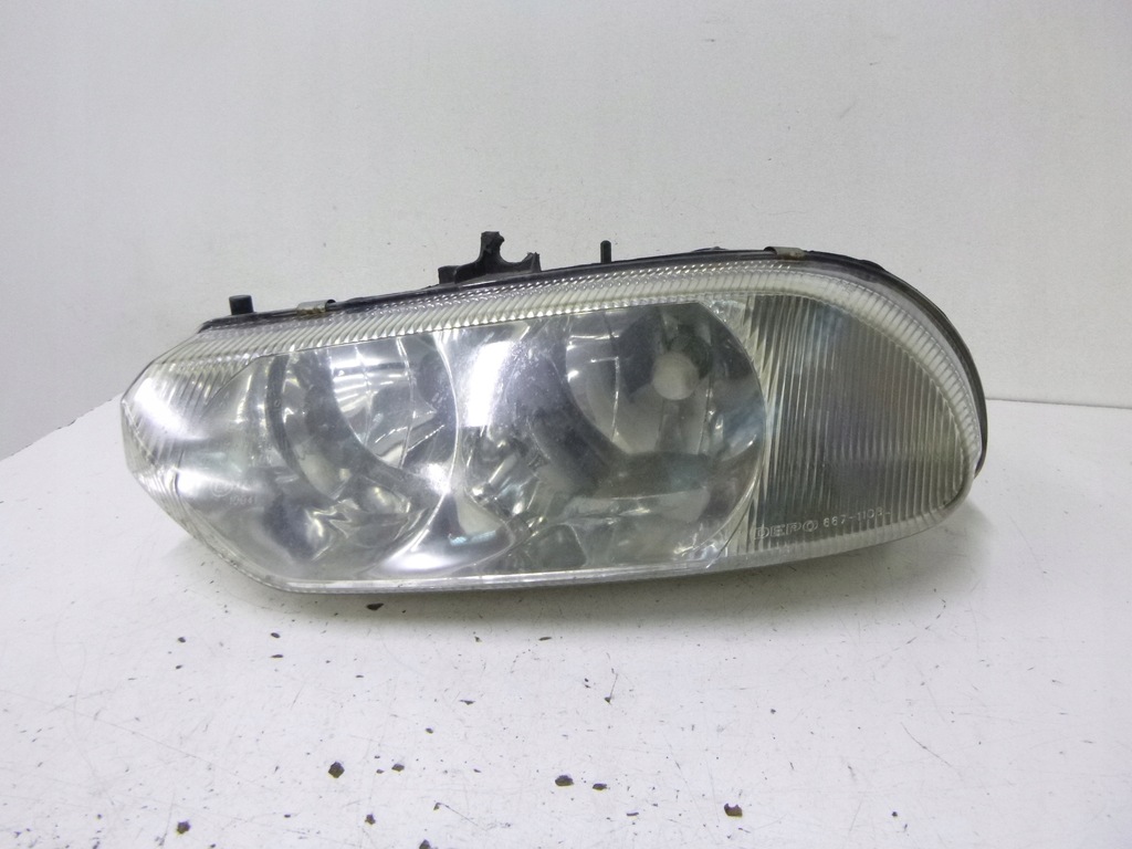 фото №1, Лампа передняя alfa romeo 156 2002r.