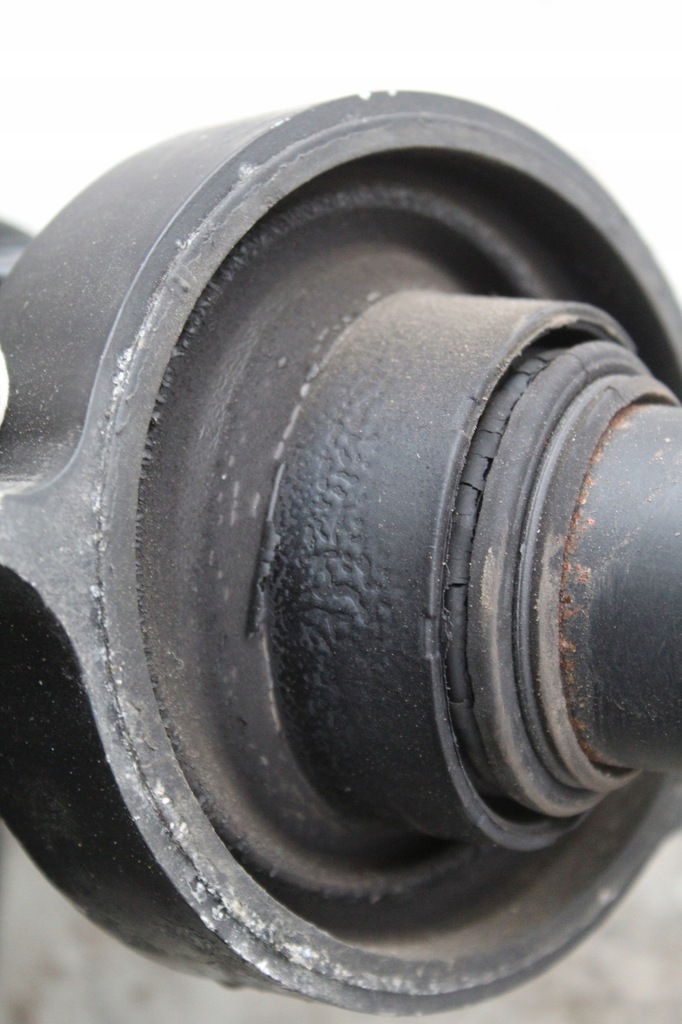 фото №8, Wał привідний bmw f30 f31 2.0d 318d механічна коробка передач 7600183