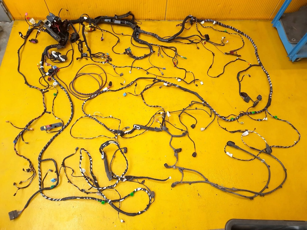 фото №1, Vw t-roc suv жгут электропроводка салона 2ga055204b 17r.-