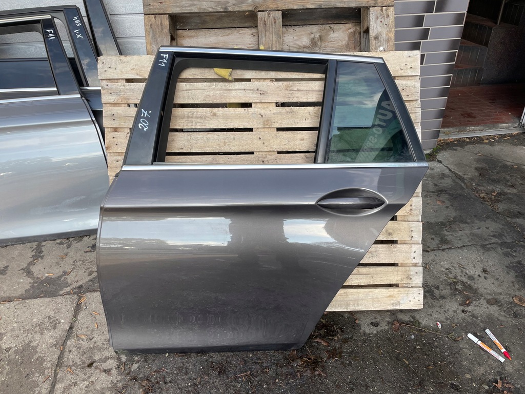 фото №8, Bmw 5 f11 дверь задняя правое левая kombi код лакокрасочного покрытия